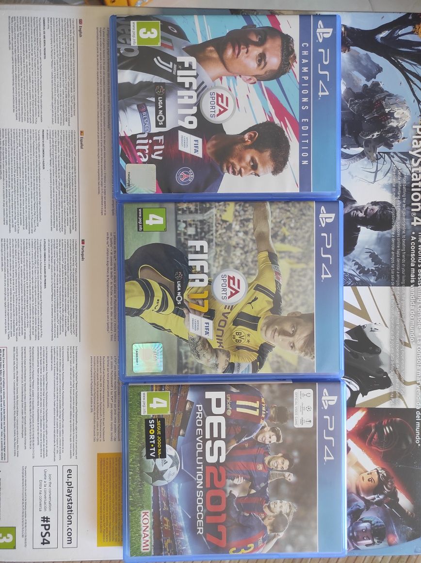 Ps4 1Tb + 3 jogos