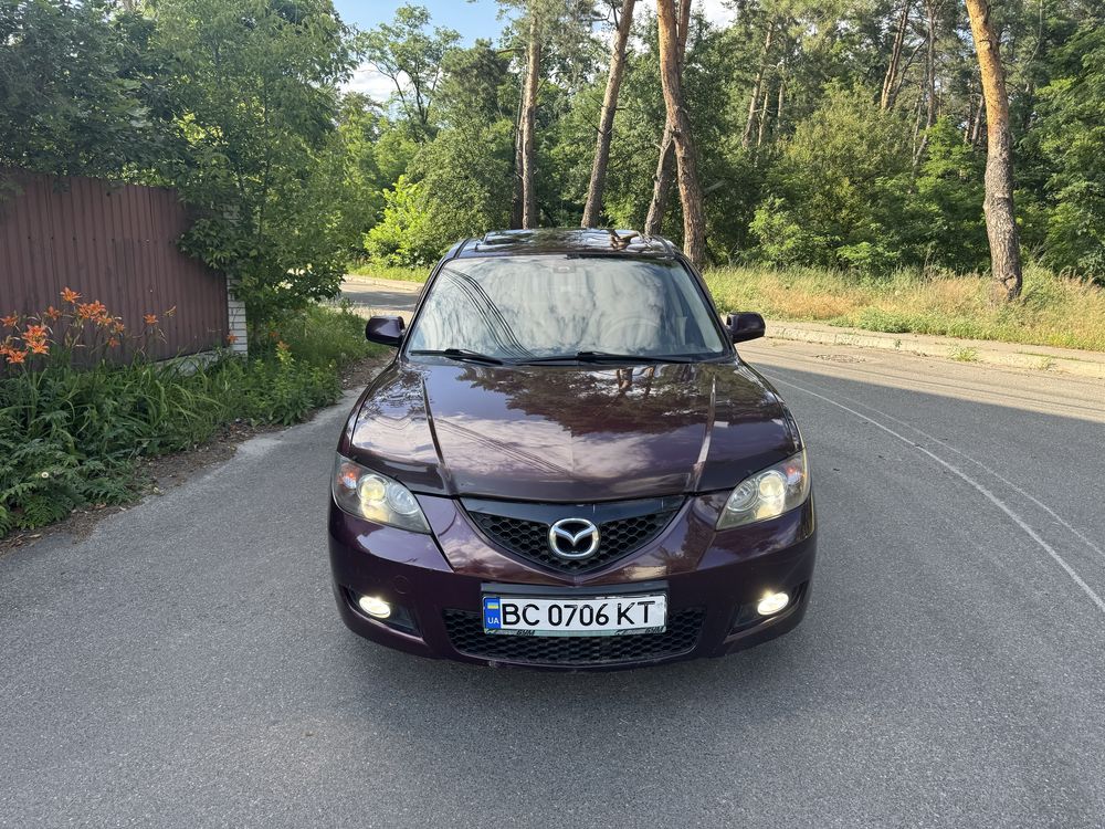 Mazda 3 ,Автомат 2007р.в. Кондиціонер ,Дуже гарний стан