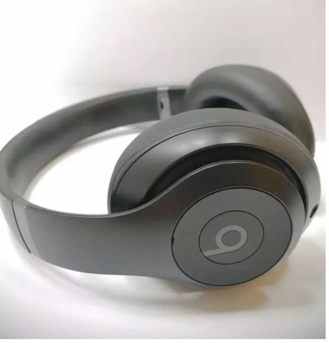 Beats studio pro