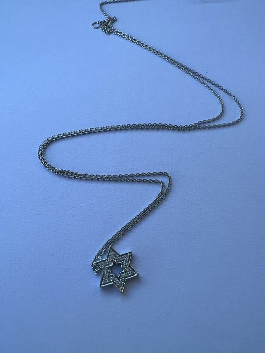 Золотая цепочка с кулоном из бриллиантов 0,10ct
