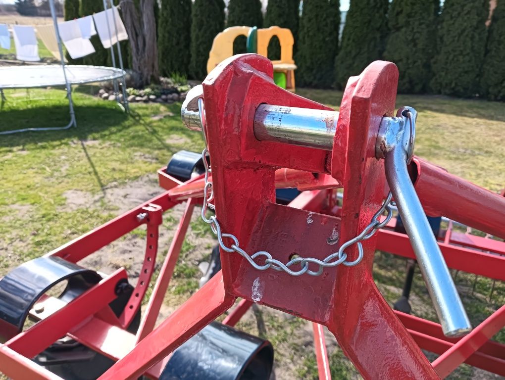 Gruber Kongskilde vibro flex 9 łap 2.6 Zamienie na talerzówkę