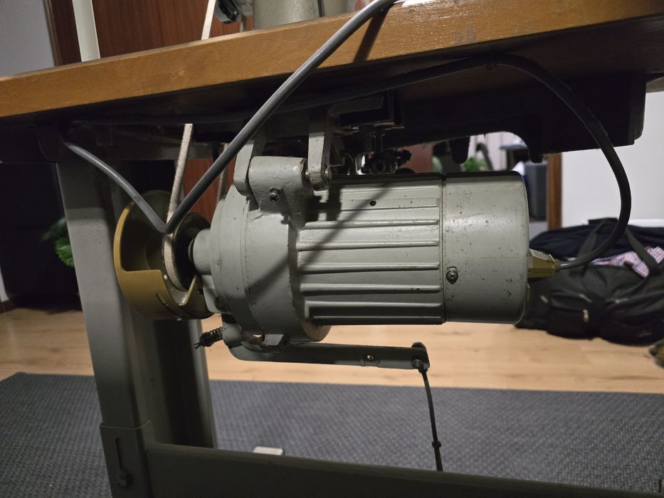 Maquina de costura Singer