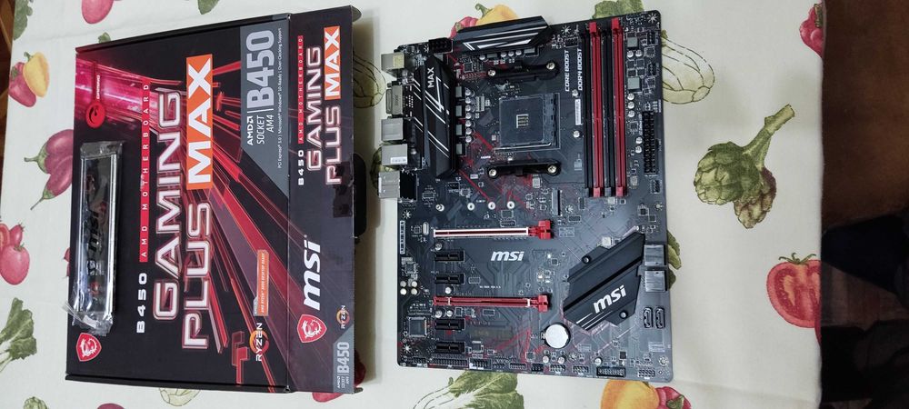 Board msi b450 gaming plus max