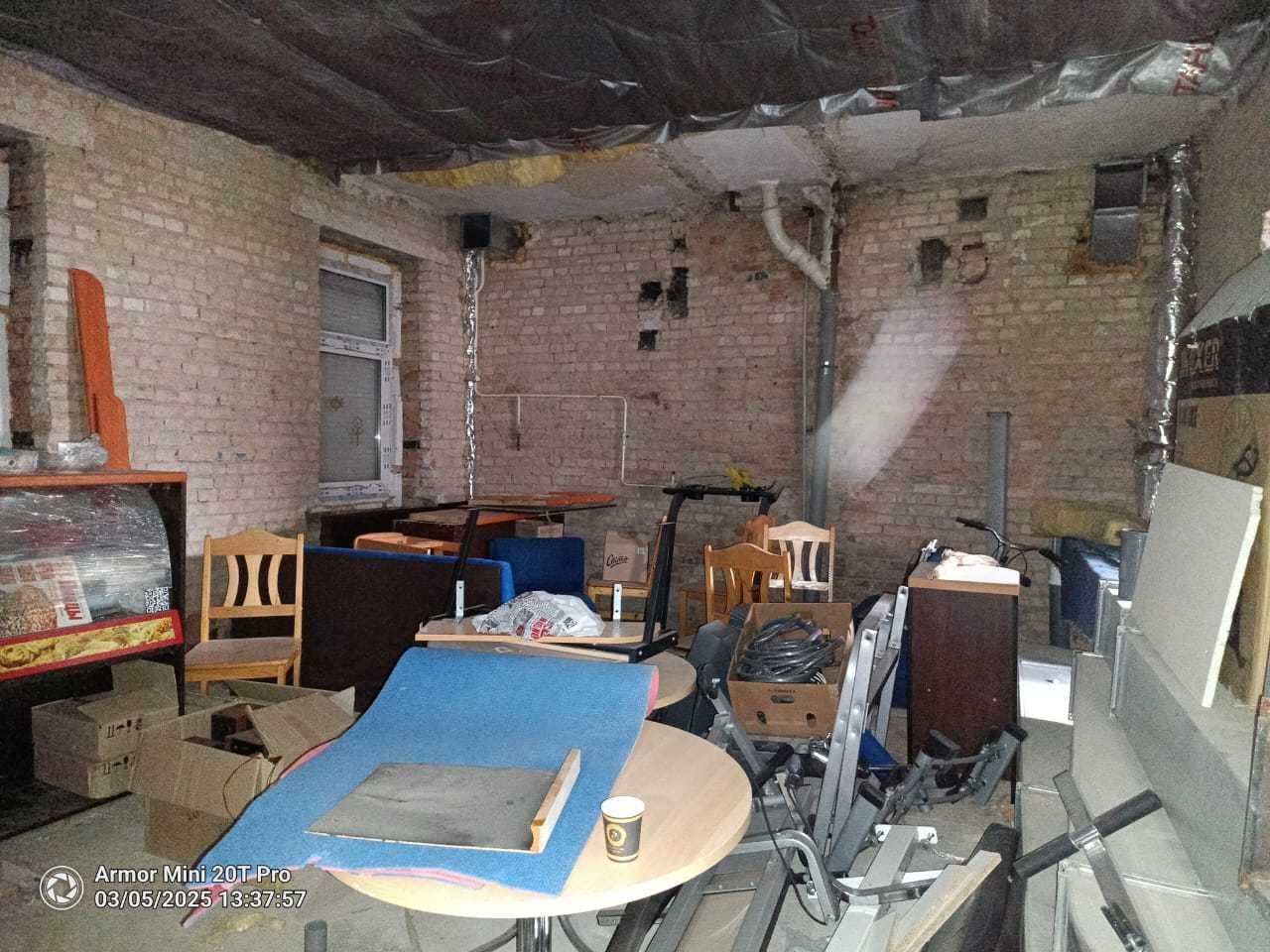 114м+76м поруч з парком