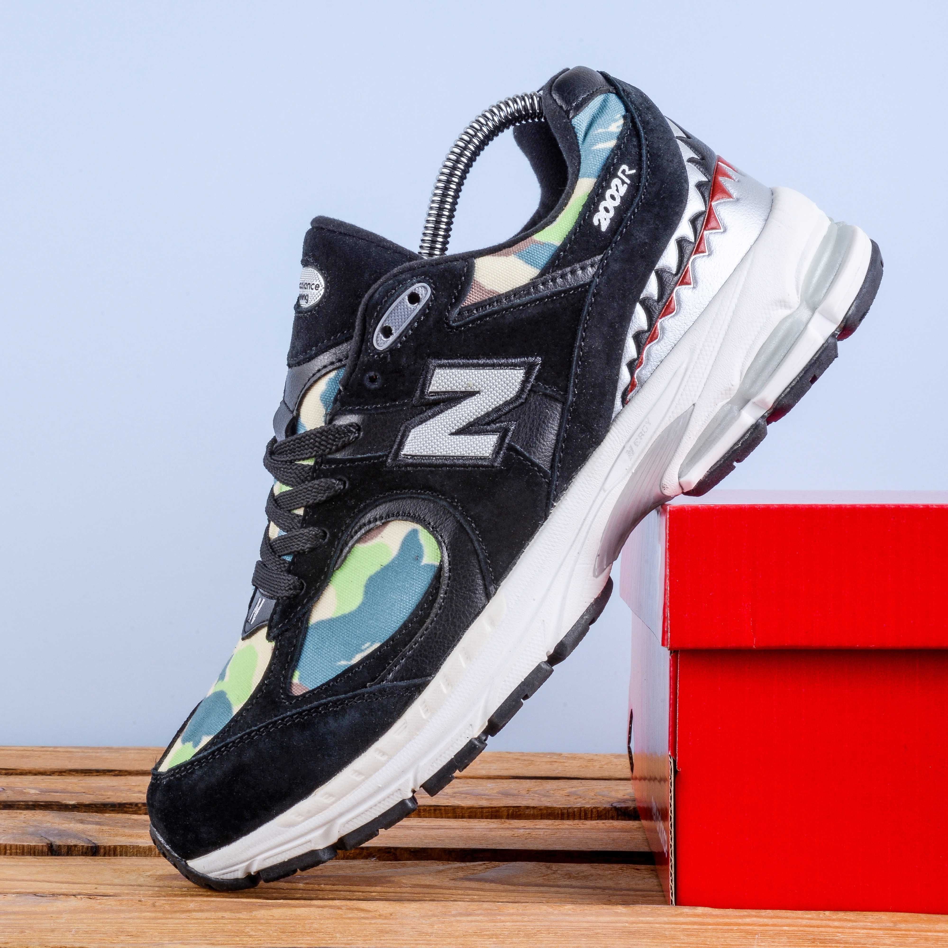 (1869) Чоловічі Кросівки New Balance 2002R чорні (41-46)