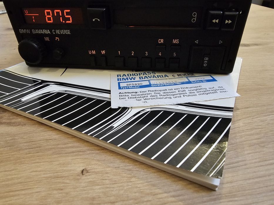 Radio BMW Bavaria C Business RDS BMW E30 E31 E32 E34 E36 Z3