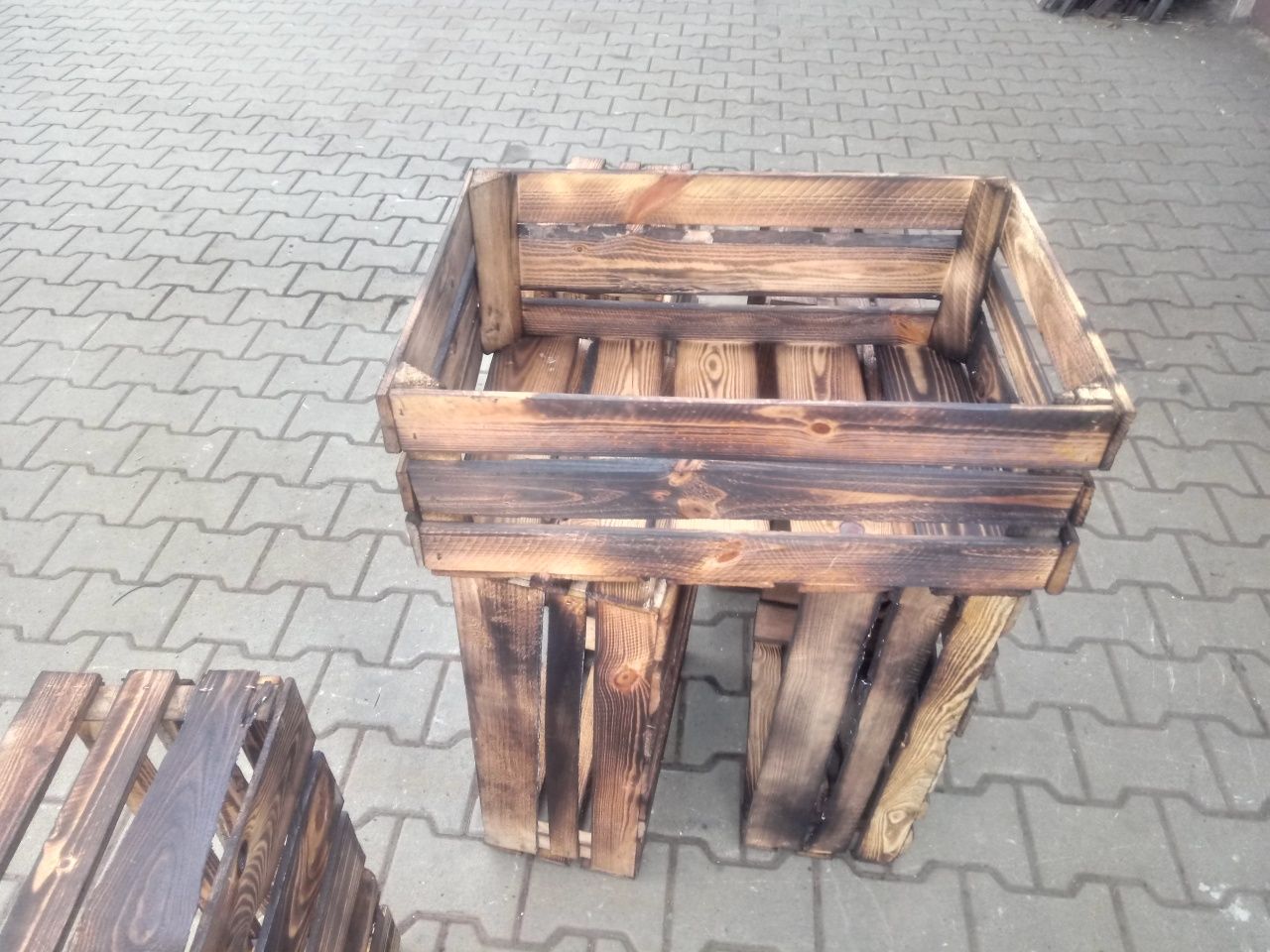 Skrzynki drwniane  nowe opalane 60x40x23