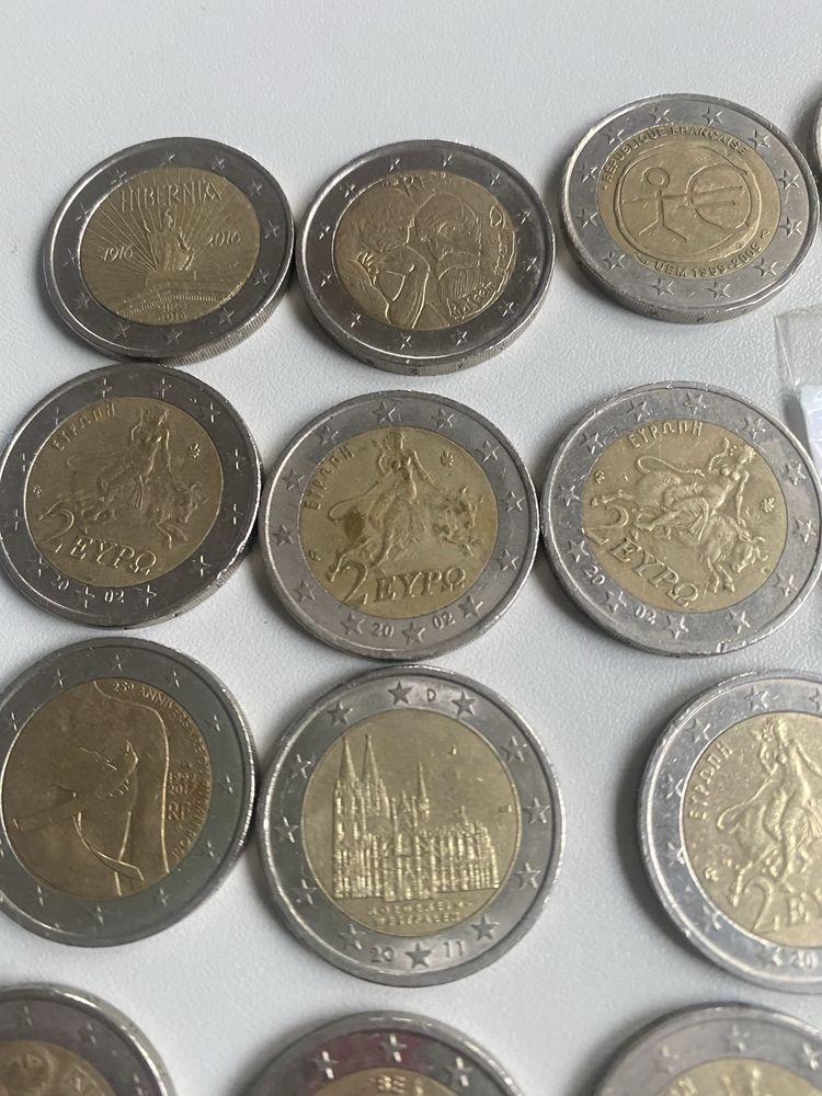 Moedas para colecao de 2€