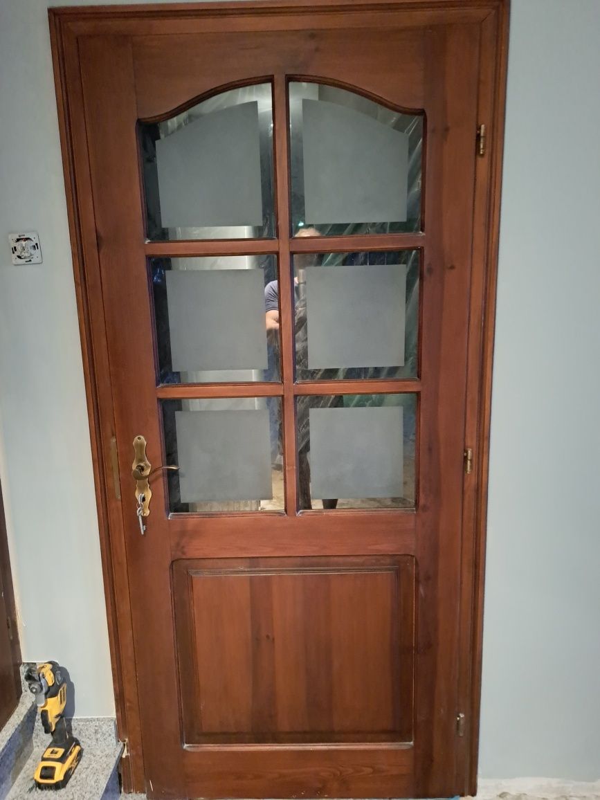 Drzwi  wewnętrzne drewniane  brązowe 80
