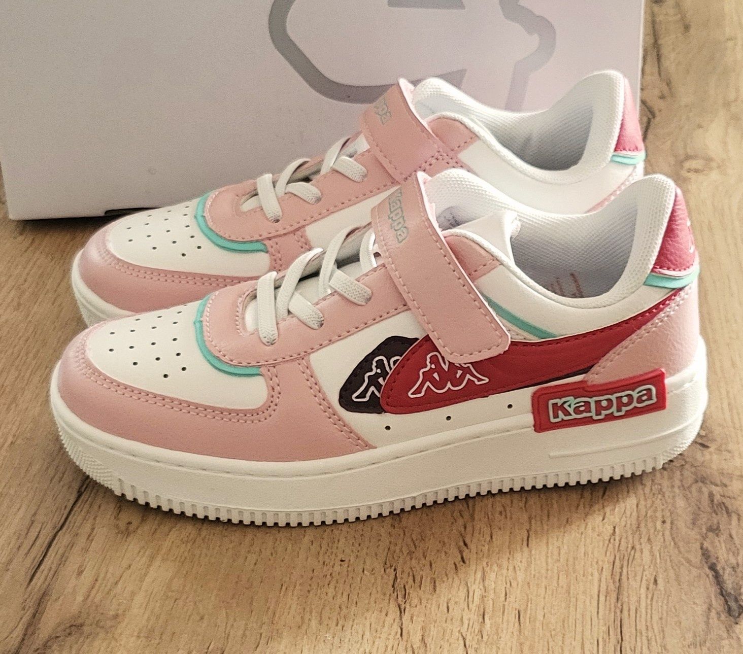 Nowe sneakersy Kappa r.32