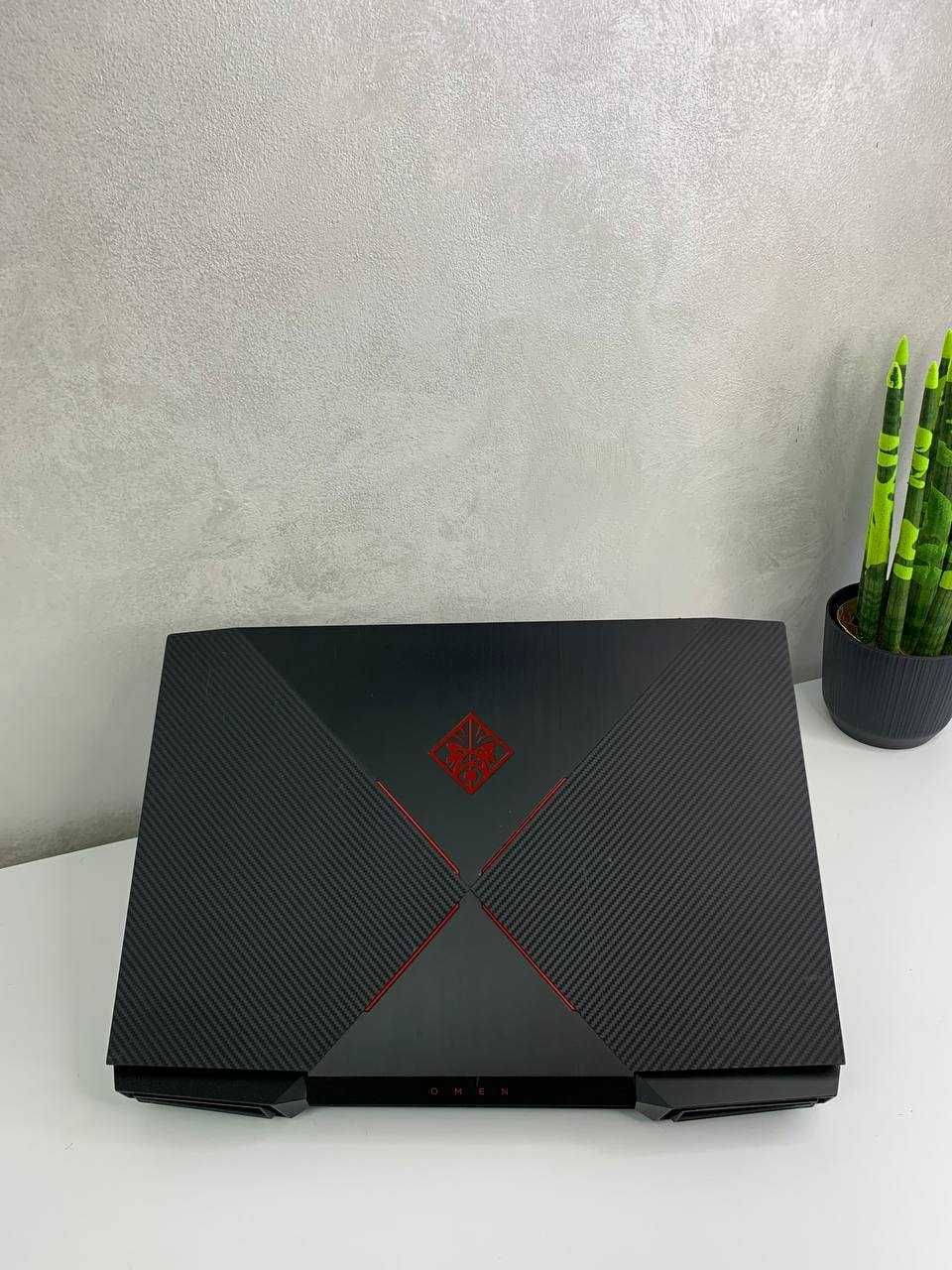 HP OMEN 17/Core i7/ RX 580/ SSD 512 GB