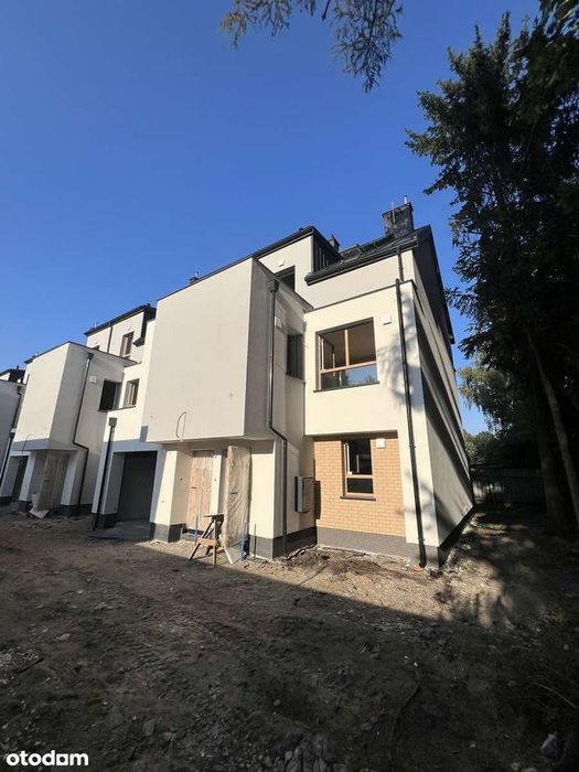 5 pokoi, bezczynszowe, 3 poziomy, podwójny garaż - super lokalizacja