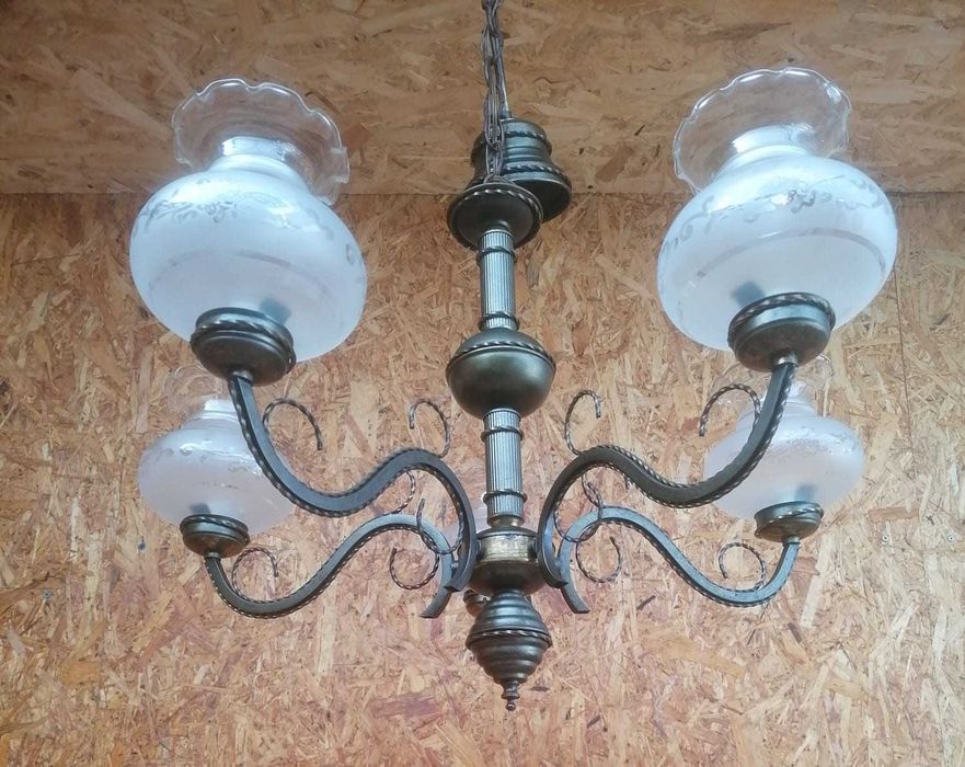 Candeeiro de teto, antigo; Lustre