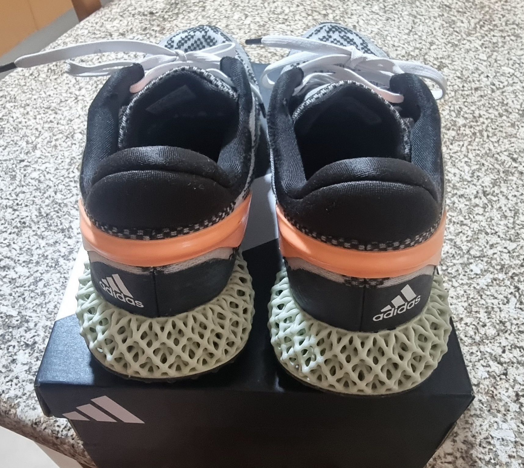 Sapatilhas Adidas 4D Run 1