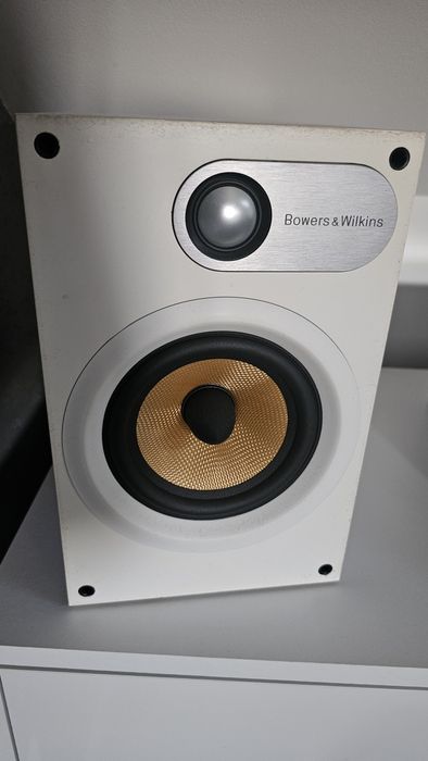 Marantz mcr 611, bowers wilkins 686 ,reloop turn 3 mk2 sub yamaha