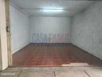 Garagem fechada em Ribeirão - Vila Nova de Famalicão
