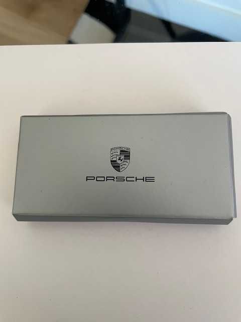 Porta-chaves Porsche novo selado