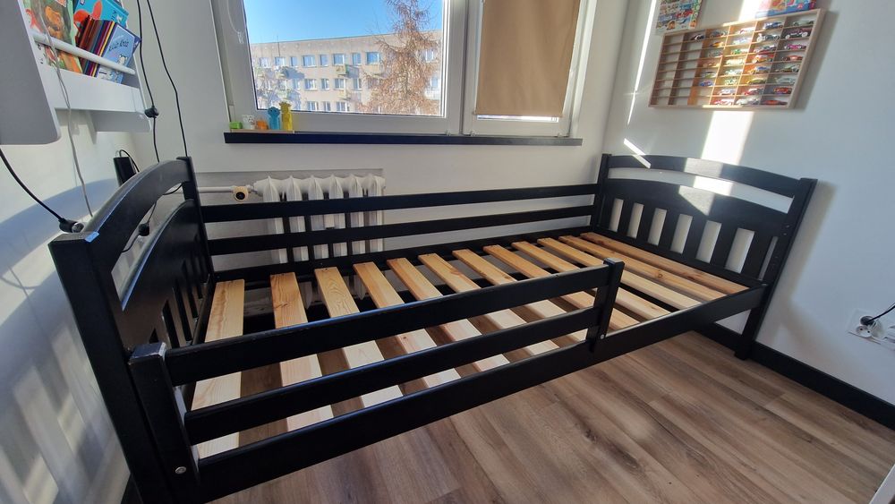 Łóżko młodzieżowe dziecięce 90x200 Lanomeble