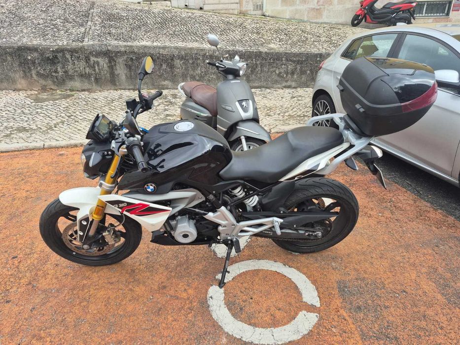 BMW G310R – Baixa quilometragem, excelente conservação