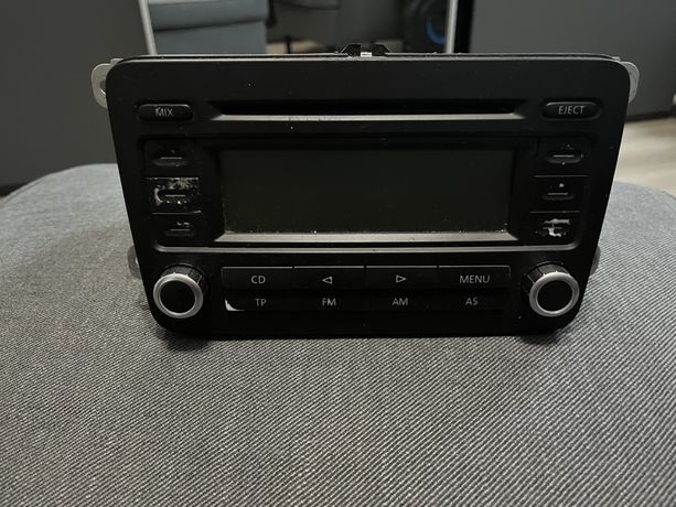 Radio do Volkswagen  Golf V