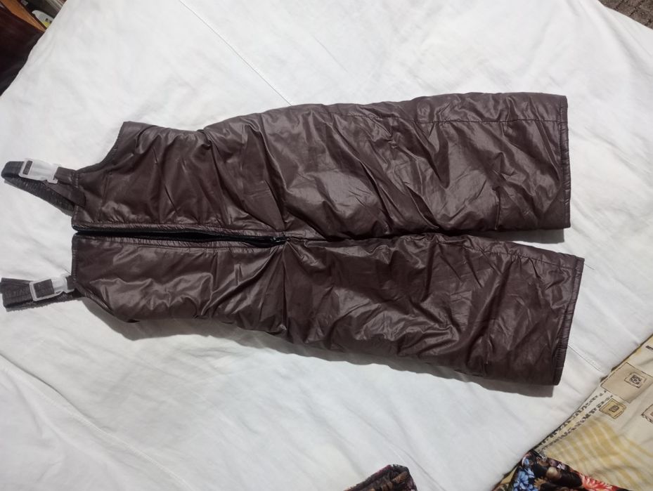 Зимовий комплект на дічинку комбінезон та картка .