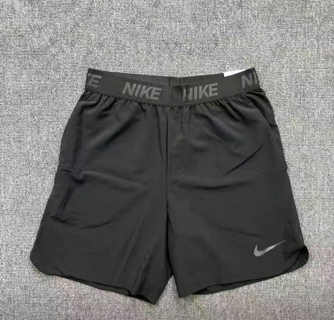 Шорти Nike. DRI-FIT Technology