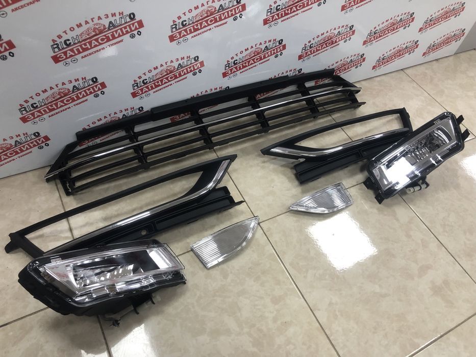 Решетка ПТФ отражатель VW Passat B7 USA
