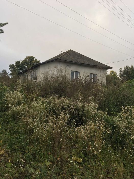 Продаж будинку під ремонт . Село Синява