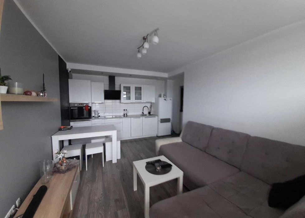 Do wynajęcia mieszkanie 3 pokojowe na osiedlu zamkniętym.