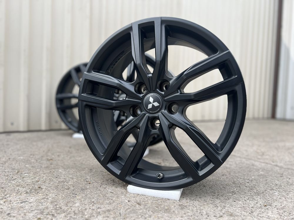 Oryginalne felgi 17"  Mitsubishi Eclipse Cross opony letnie 215/65/17