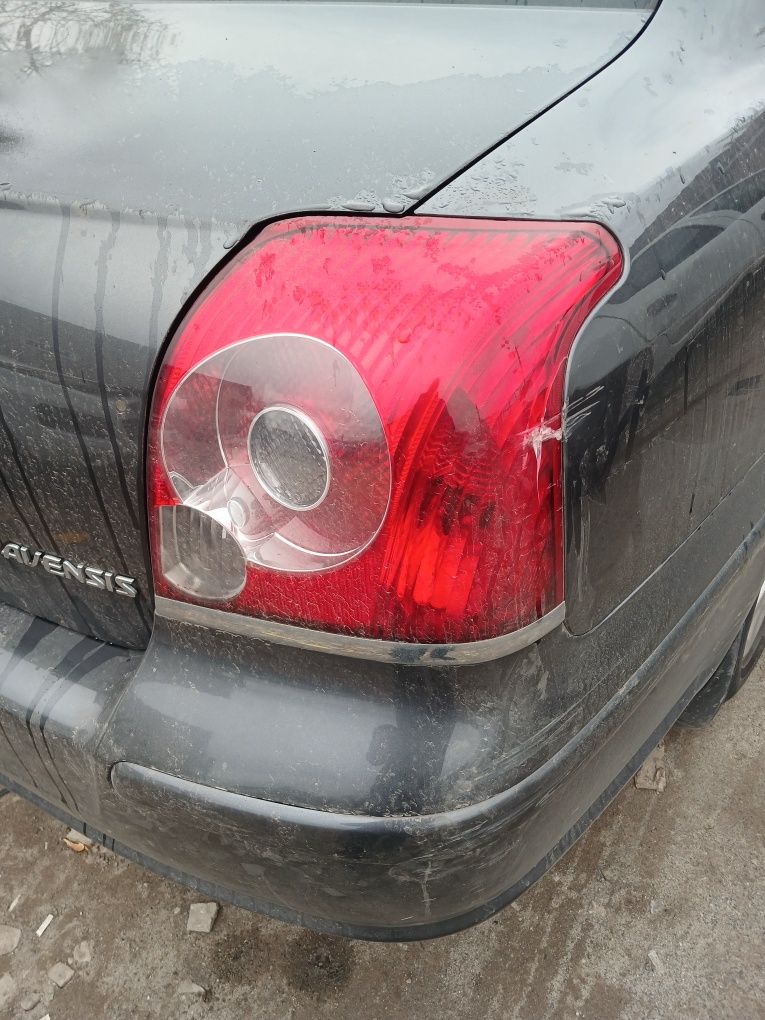 Продам стопы таета авенсис