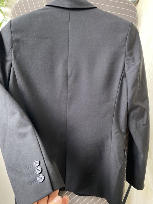 Чорний класичний піджак H&M 146