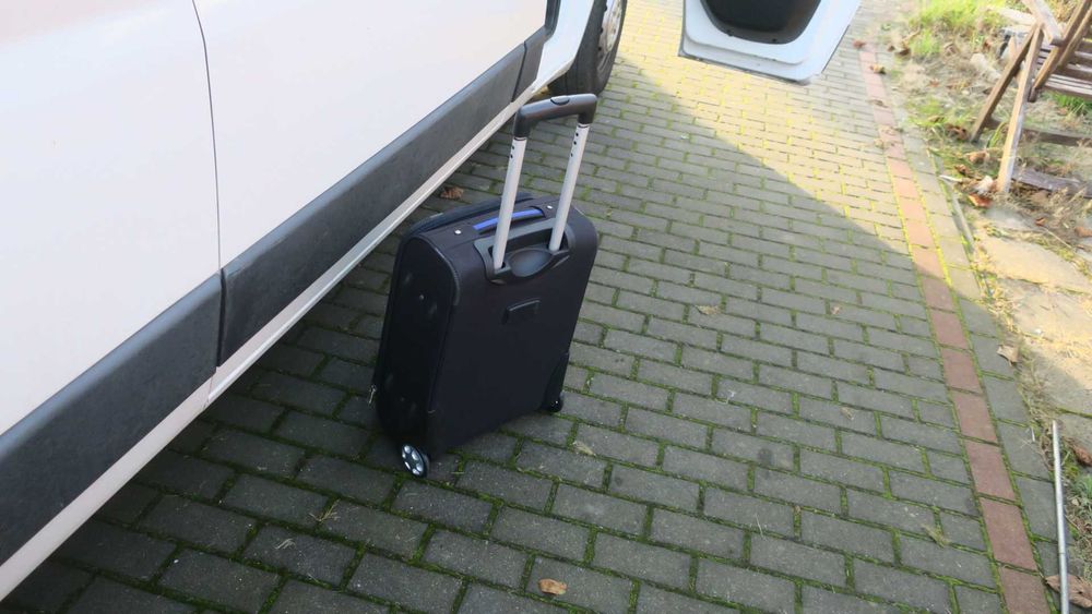 Walizka kabinowa 52x20x35cm