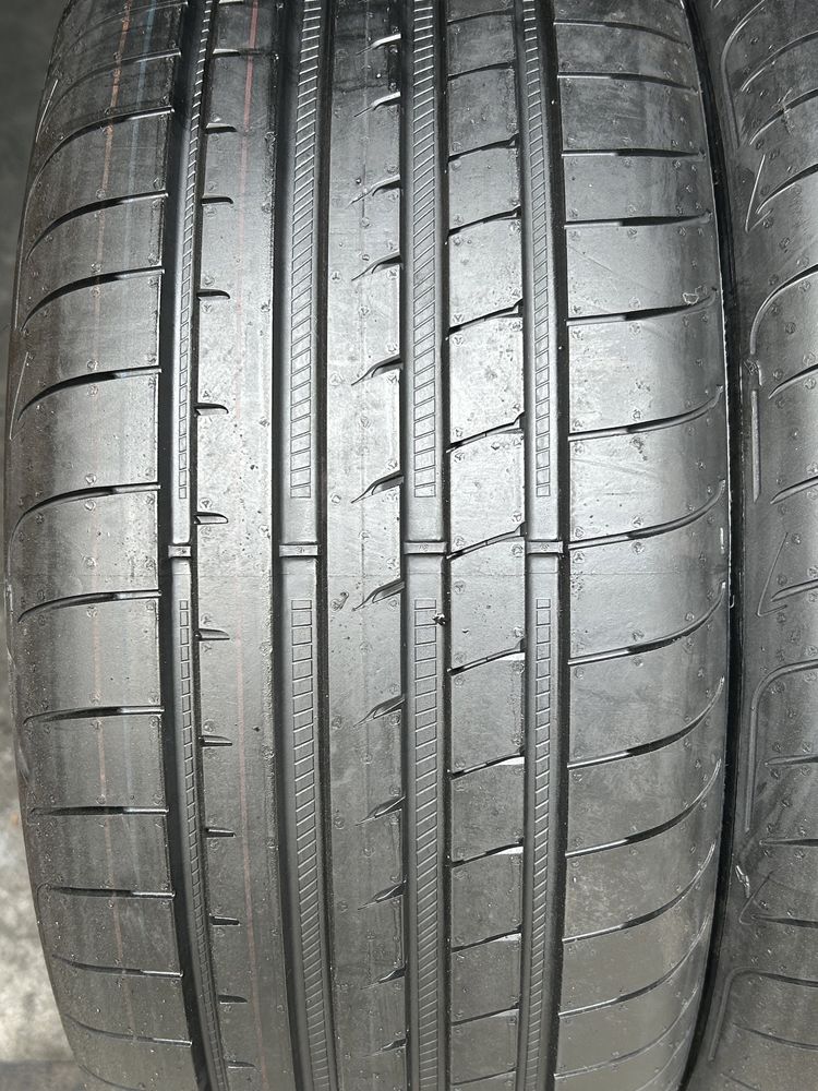 Шины новые летние 235/45/R18 Goodyear Eagle F1