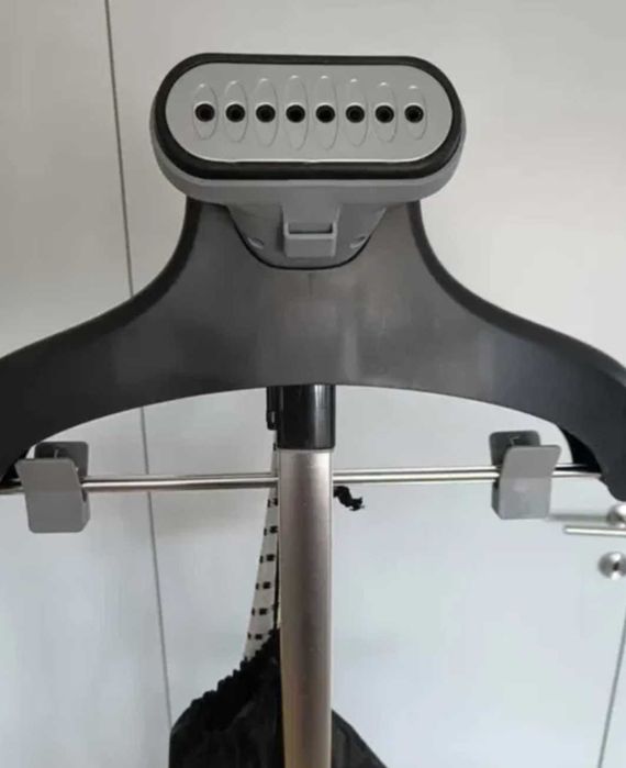 Ferro a vapor vertical Silvercrest - novo, usado 1 vez