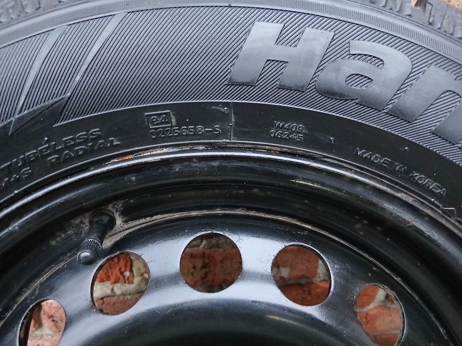 Шини р.15 з дисками