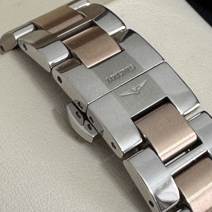 Годинник жіночий Longines Conquest Classic L2.386.3.92.7