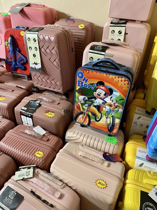 Новый Чемодан валіза сумка