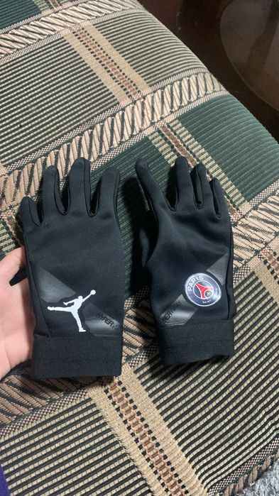 Перчатки Jordan PSG Nike hyperwarm