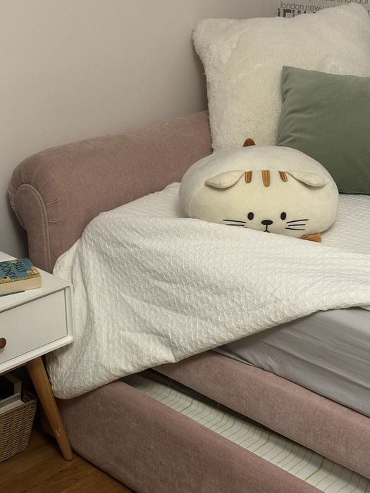 Cama (inclui gaveta com cama)