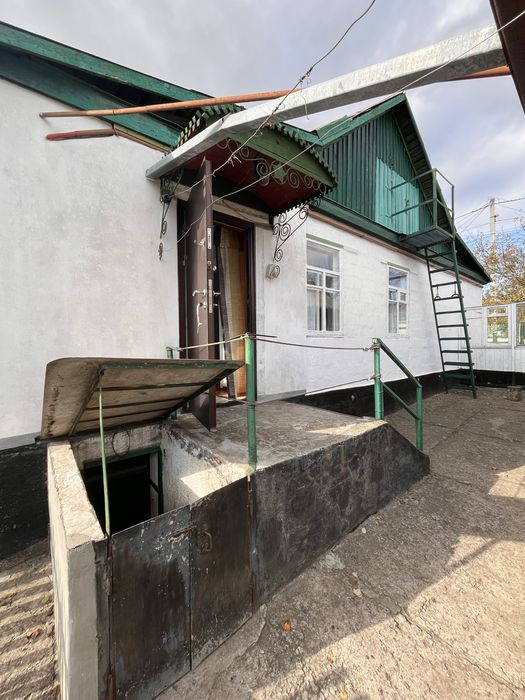 Продам часть дома с отдельным двором п. Ясное