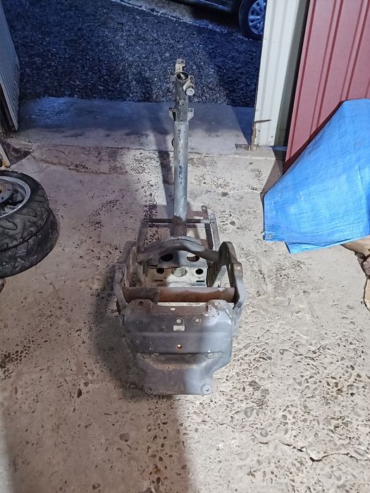 Рама від піаджо хайпер 2 про