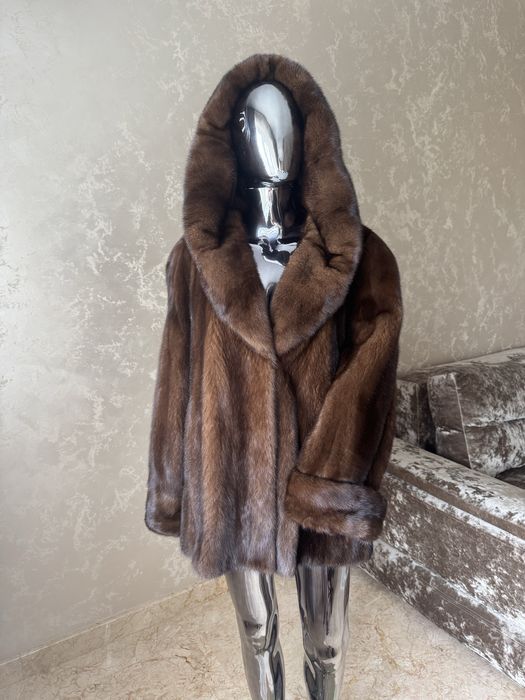 Норкова шуба , норка  , великий розмір .