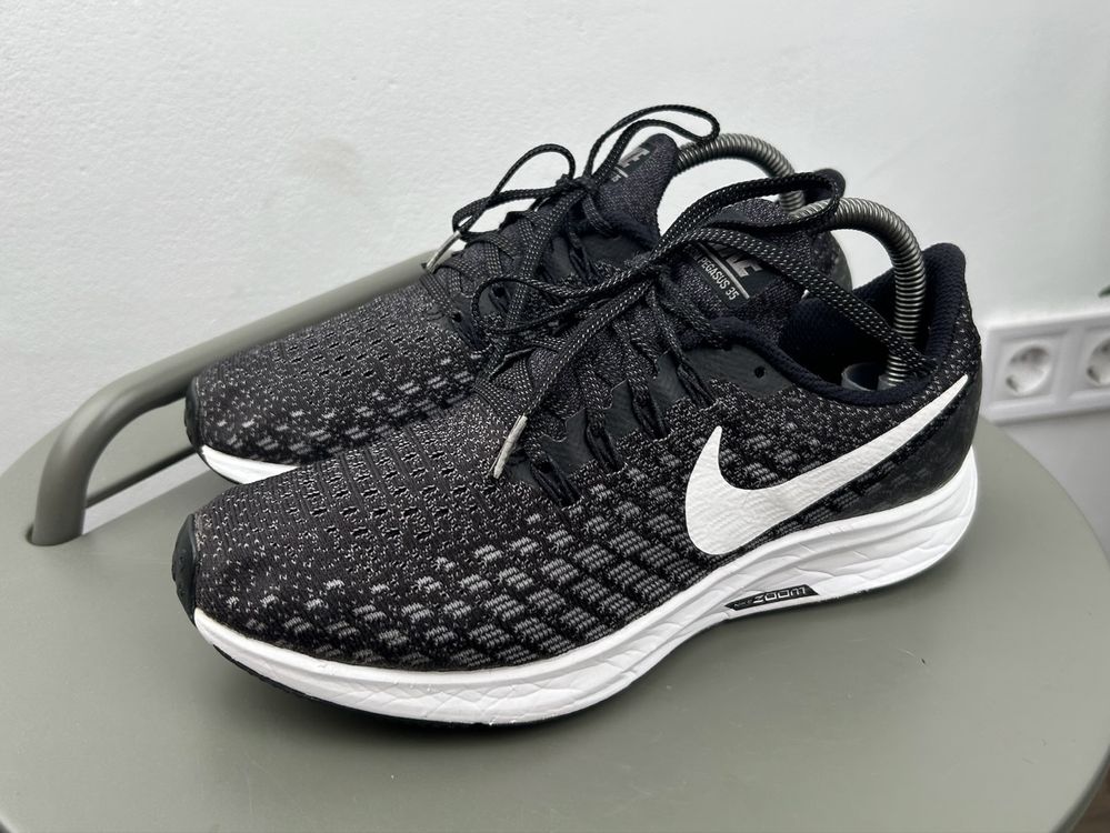 Оригінал! Кросівки Nike Pegasus 35 38 розмір 03431
