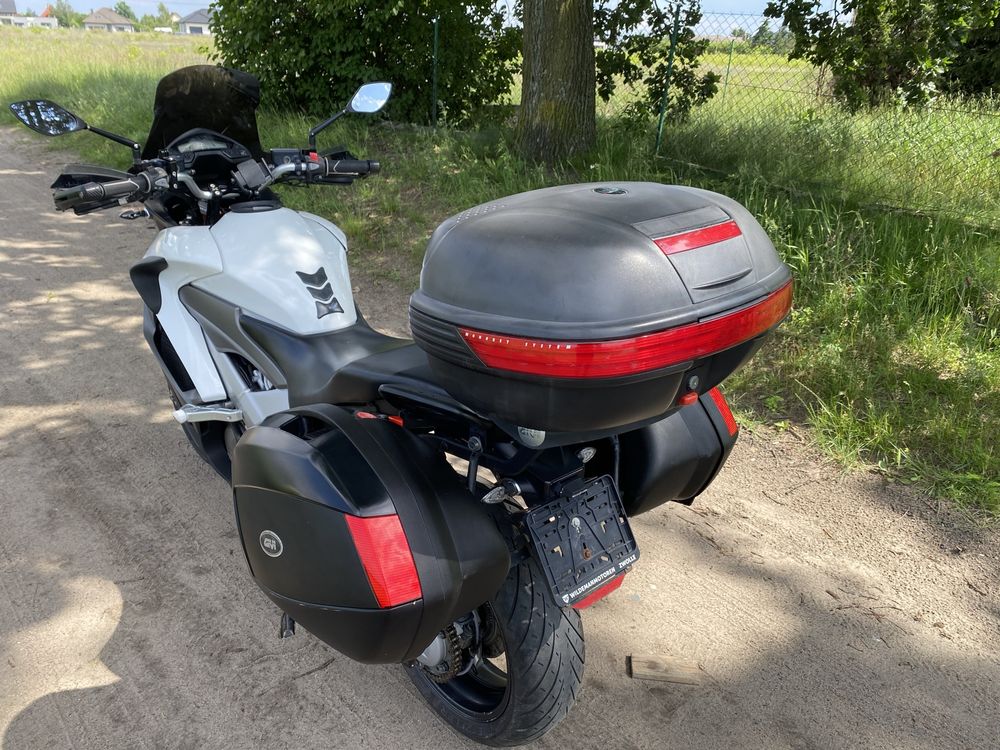 Honda VFR 800 X Crossrunner ABS 2011r 3 kufry