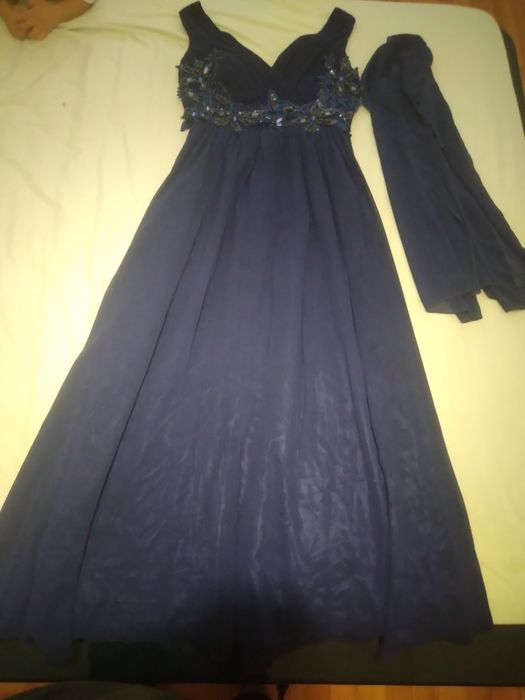 Vendo vestido de cerimónia