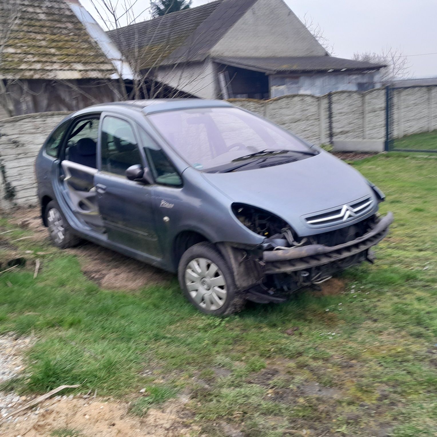 Citroen Xsara picasso 1.6hdi 2006r części silnik felg maska pas wtrysk