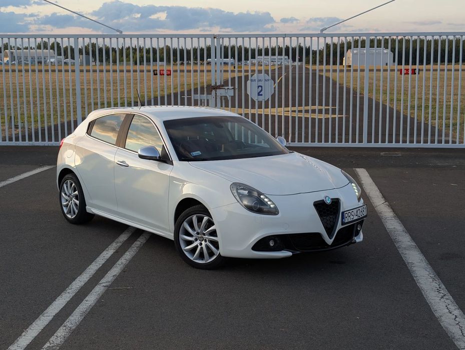 Alfa Romeo Giulietta 1.4 170 km Xenon / SPORT