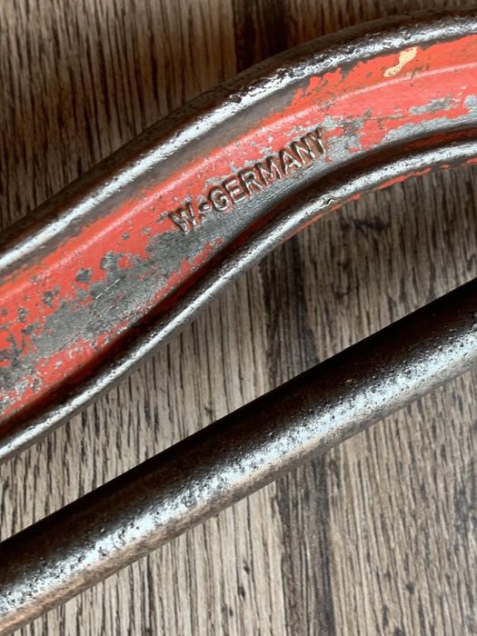 Оригинальный трубный, газовый ключ жабка W.Germany