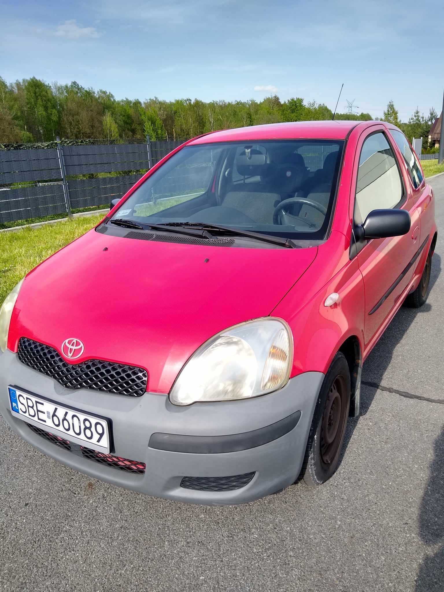 Toyota Yaris 1.0 rocznik 2005